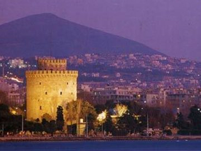 Την έκανε μαύρη στο ξύλο