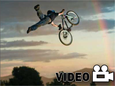 Wall slap με τον Smutok