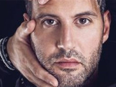 Τάσος Σοφρωνίου: «Είχα ένα φόρεμα μεσάτο σε γραμμή άλφα»