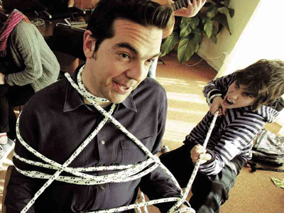 Μού ‘φαγες όλα τα δαχτυλίδια