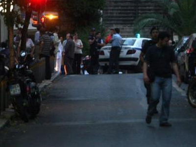 Πάνινο κουκλάκι αναστατώνει την ΕΛΑΣ Πάνινο κουκλάκι αναστατώνει την ΕΛΑΣ