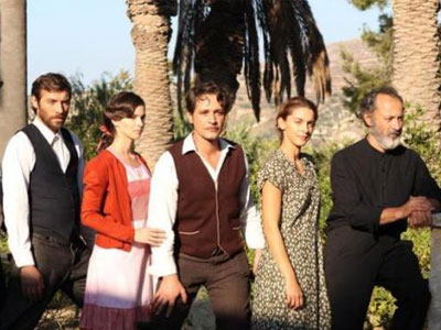 Σήμερα στο «Νησί»