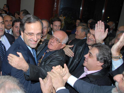 Δεν αναφέρθηκε άμεσα στην Ντόρα ο Σαμαράς