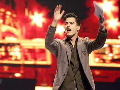 Και του χρόνου ο Τσιμιτσέλης στην «Πολυκατοικία»