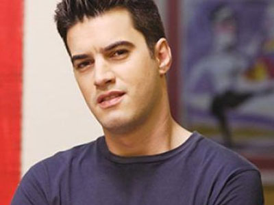 Γ. Τσιμιτσέλης: Δεν είναι έτοιμος για γάμο ακόμα