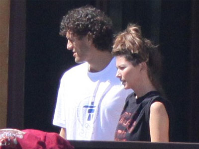 Τα έφτιαξε με τον άνδρα της καλύτερής της φίλης