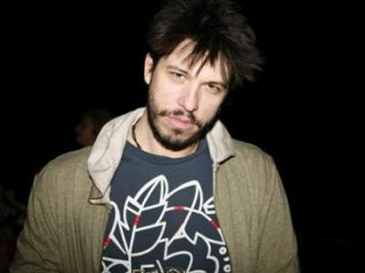 Θύμα κουκουλοφόρων ο Χάρης Βαρθακούρης