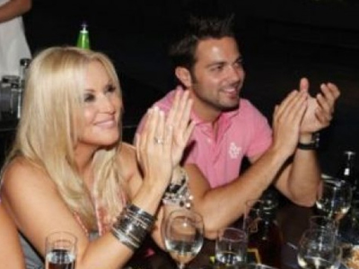 Τα γενέθλια του Ηλία Βρεττού