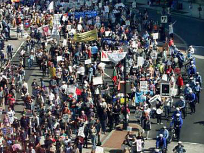 Μεγάλη διαδήλωση υπέρ των μεταναστών