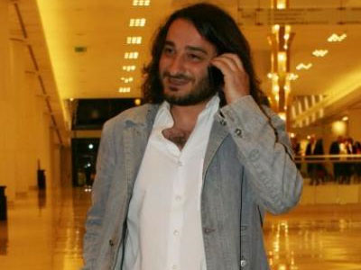 Β. Χαραλαμπόπουλος: «Οι άνδρες έχουν μια θηλυκή πλευρά»