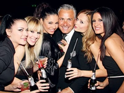 Χάρης Χριστόπουλος: Γιατί να μη γίνει πάρτι στο Αβέρωφ;