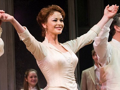 Ανάμεικτες κριτικές για την Catherine Zeta Jones