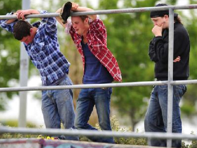 «Πόλεμος» για το θάνατο του 15χρονου Αυστραλού