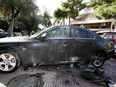 Χανιά: Ακόμα δύο ΙΧ στις φλόγες