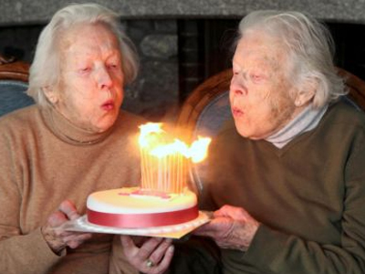 Γιορτάζουν την 101η πρωτοχρονιά