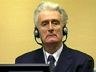 Τον Χόλμπρουκ ζητά ως μάρτυρα ο Κάρατζιτς