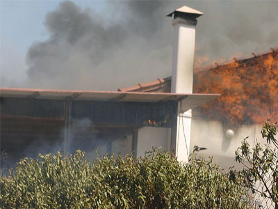 Φωτιά σε μονοκατοικία στη Θεσσαλονίκη