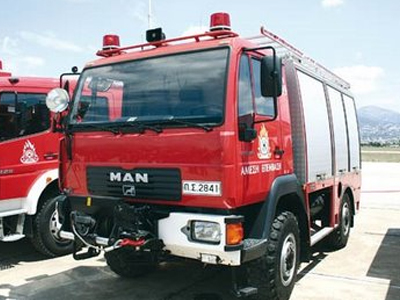 Πυρκαγιά στον Καρέα