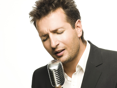 Δημήτρης Μπάσης – Μία διαδρομή στην ελληνική μουσική ”από το Βυζάντιο στο σήμερα”