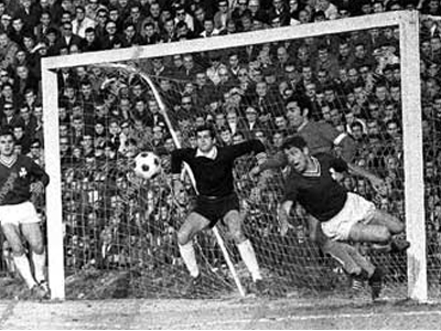 Ο Ολυμπιακός στο κοινοβούλιο και το… ντέρμπι των βουλευτών