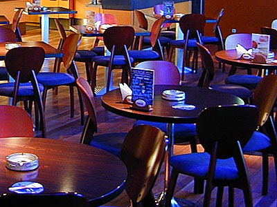 Είχε κάνει την καφετέριά του γραφείο παράνομων στοιχημάτων