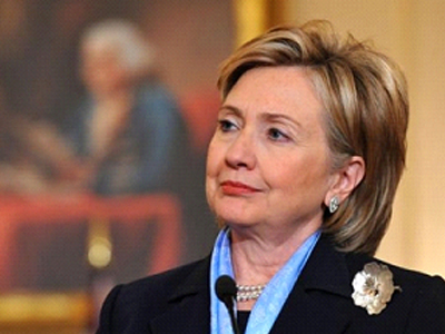 Η Χίλαρι Κλίντον επικροτεί την εκλογή γυναικών στο Κουβέιτ Η Χίλαρι Κλίντον επικροτεί την εκλογή γυναικών στο Κουβέιτ