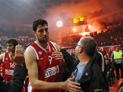 Ανέβασε 40 πυρετό ο Μπουρούσης