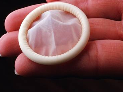 Έκλεψαν 5.000 προφυλακτικά