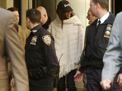 Διακόσιες ημέρες κοινωνικής εργασίας για τη Ναόμι Κάμπελ