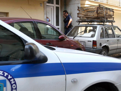 Κατακρεούργησε τη μητέρα του με κατσαβίδι και μαχαίρι