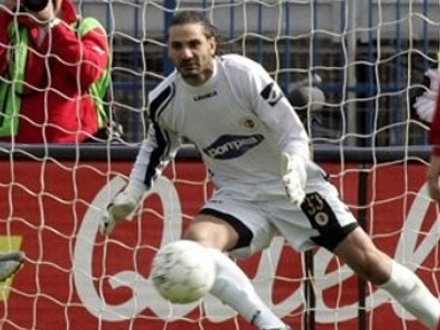 Βλέπει Ελευθερόπουλο η Λάρισα