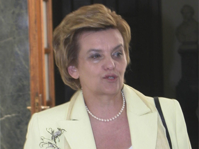 Καταπράσινο το καφενείο… της Βουλής