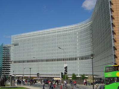 Δεν βρίσκει άκρη η Κομισιόν με τις επιδοτήσεις των Ρουμάνων αγροτών