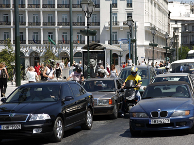 Μείωση στη κυκλοφορία νέων αυτοκινήτων καταγράφει η ΕΣΥΕ