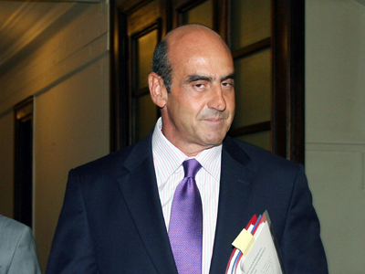 Ζητούν “εθελουσία” έξοδο Βουλγαράκη