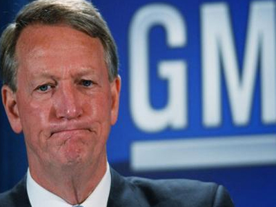 Χρυσό αλεξίπτωτο για τον πρώην πρόεδρο  της GM