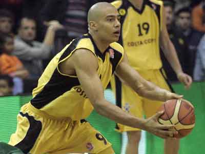 Πήρε τον Shawn Huff η Καβάλα