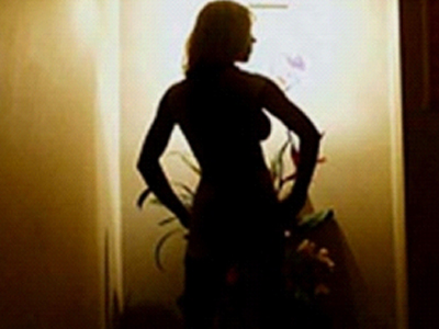 Εξέδιδαν αλλοδαπές