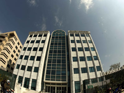 Πτώση αλλά με εβδομαδιαία κέρδη στο Χρηματιστήριo