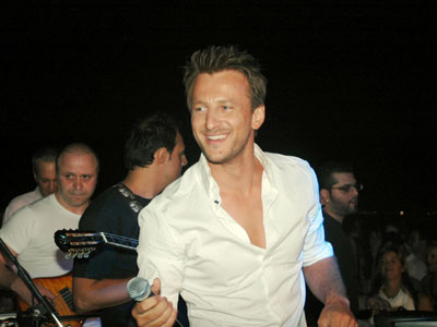 Η πρώτη συνάντηση μετά το χωρισμό τους