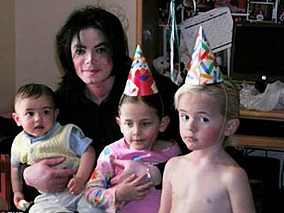 Ένας τρυφερός πατέρας, ο Michael Jackson