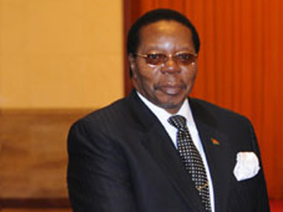 Νικητής των προεδρικών εκλογών στο Μαλάουι ο Bingu wa Mutharika