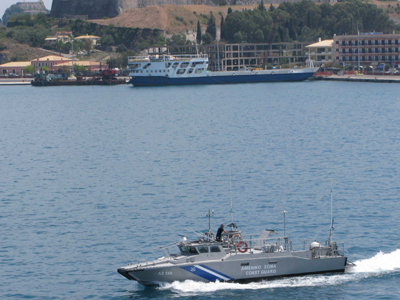 Ακυβέρνητο σκάφος ανοικτά της Κέρκυρας