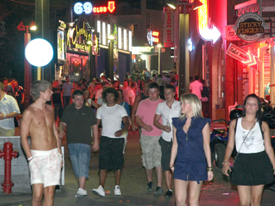 Καταγγελία για βιασμό τουρίστριας στα Μάλια