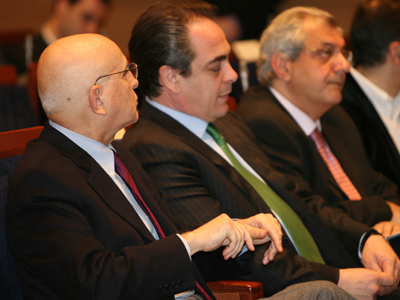 Στη «γραμμή» Παπανδρέου και ο Κ. Μίχαλος