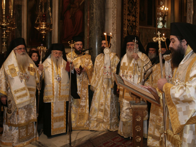 Σε φορτισμένο κλίμα το μνημόσυνο Χριστόδουλου