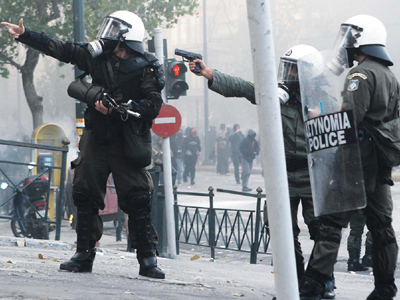 Απόλυση για μια φωτογραφία