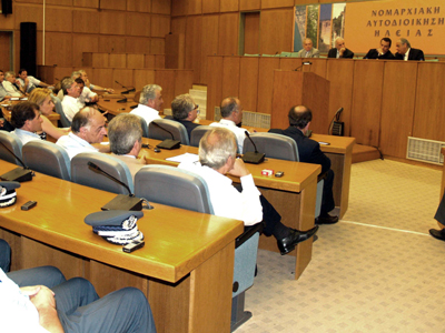 Κατεβάζει ρολά η Νομαρχία Ηλείας