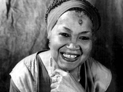 Σιώπησε η Οντέτα Χολμς