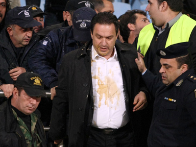 Ανακοίνωση των «snakes» κατά του Φανούρη Βατσινά